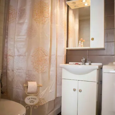 City Center Studio Cornilia *